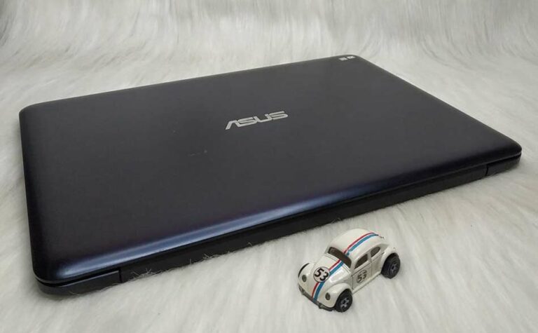 Kelebihan dan kekurangan laptop Asus E402Y