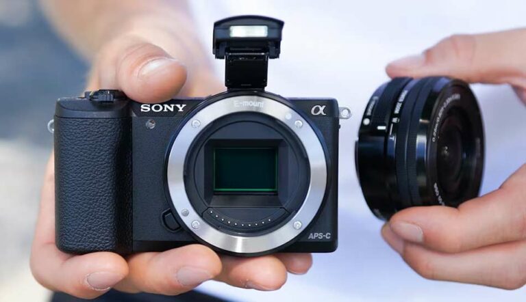Perbedaan kamera Sony A5100 vs A6000